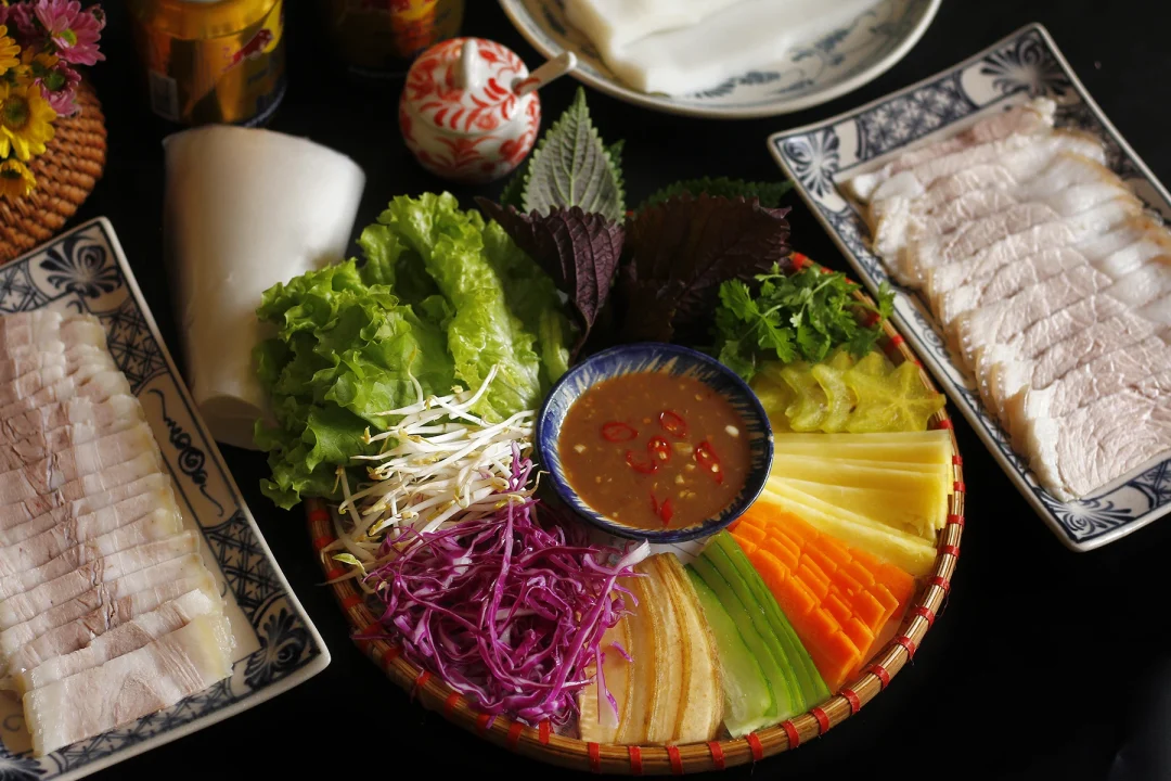 Top 10 Đặc Sản Đà Nẵng Nên Ăn Và Mua Làm Quà