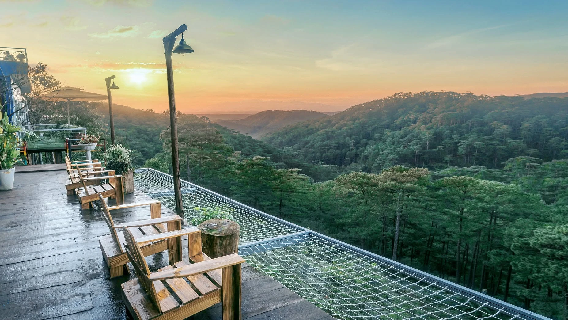 Top 10 quán cafe view đẹp tại Đà Lạt — Đáng trải nghiệm