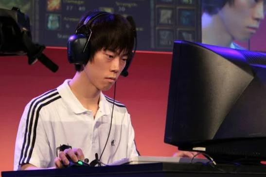 Top 10 tuyển thủ Esport vĩ đại nhất mọi thời đại