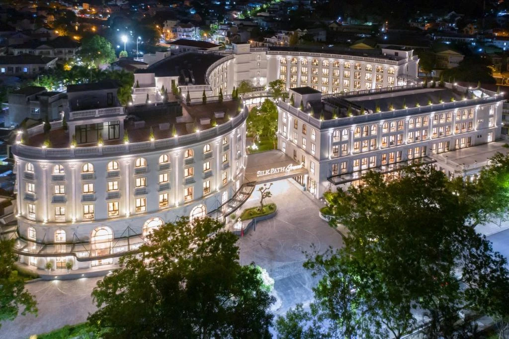 Top 10 Khách Sạn Huế Đẹp Và Gần Trung Tâm Nhất