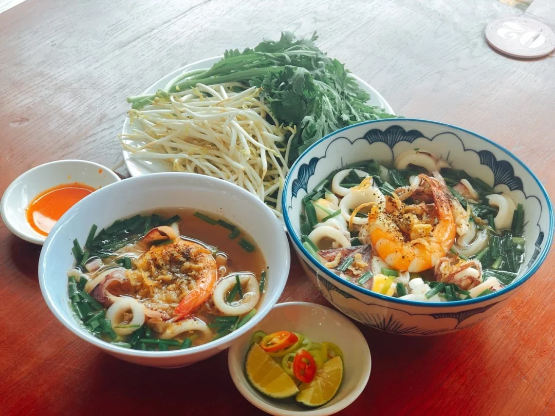 Top 10 Đặc Sản Vũng Tàu Nên Ăn Và Mua Làm Quà